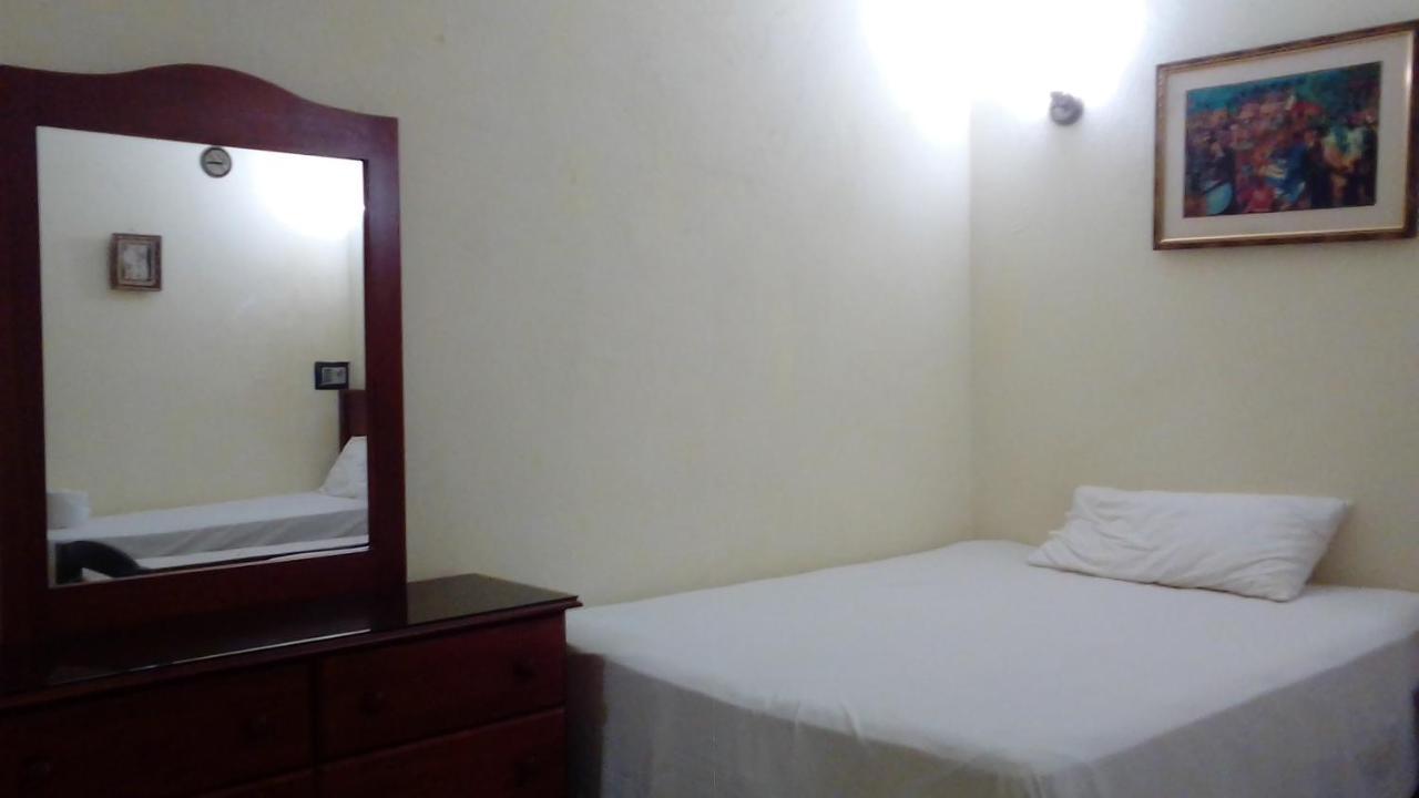 Hotel Aluge Санто-Доминго Экстерьер фото