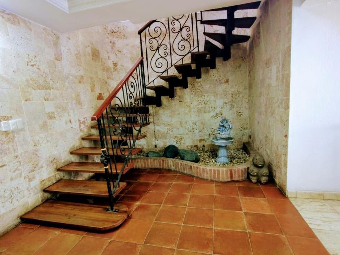 Hotel Aluge Санто-Доминго Экстерьер фото